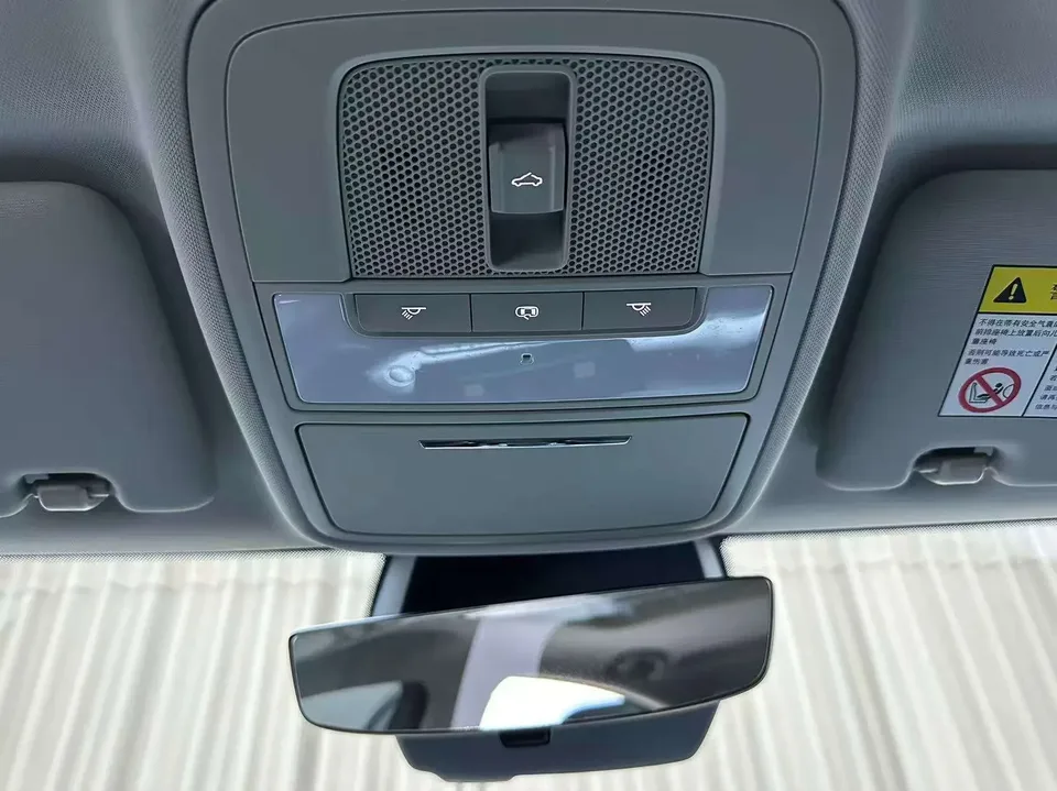 MG 5 MG5 2022 180DVVT CVT Youth Flagship Edition 2023 — thumbnail 3