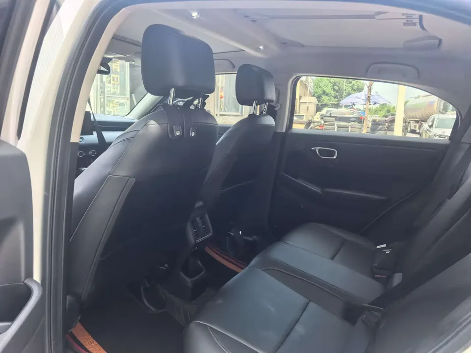 Honda WR-V HondaXR-V 2023 1.5L CVT Heat Wave Edition 2023 — thumbnail 3