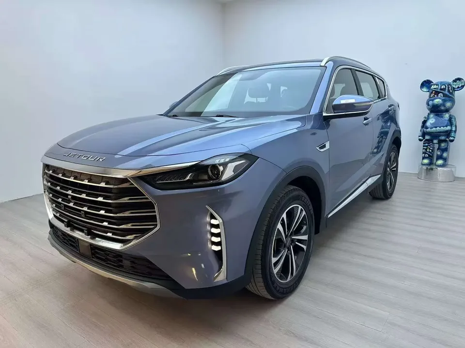 Jetour Jietu X70 PLUS Jietu X70 PLUS 2021 1.5T DCT 5-seater 2023 — photo 1, buy with delivery to Moscow