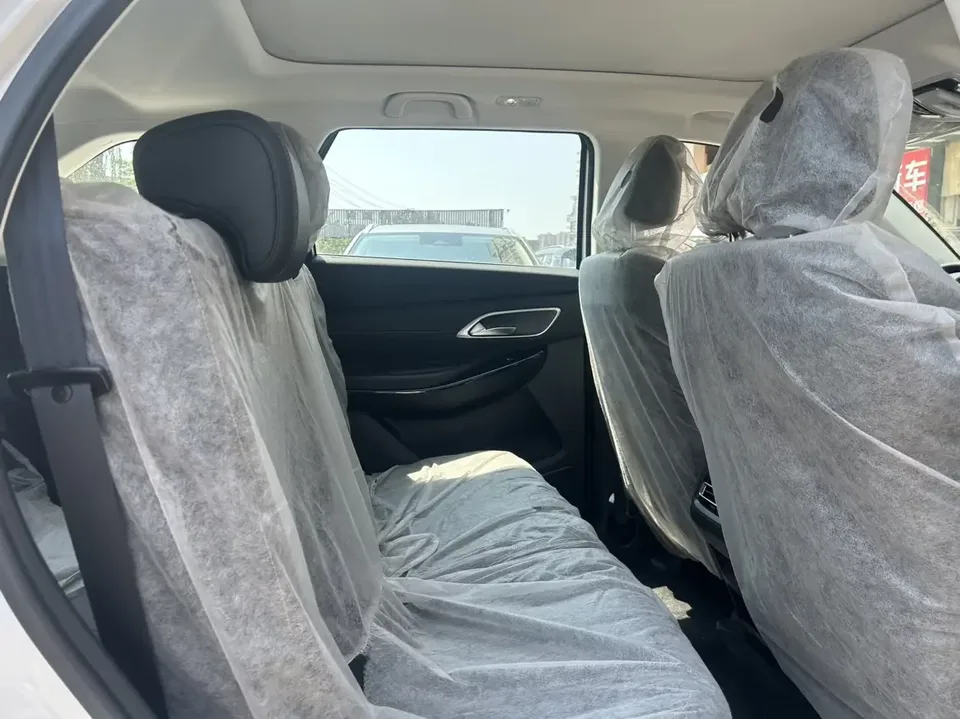 Changan X7 PLUS Changan X7 PLUS 2024 1.5T DCT Honor Edition 7 Seaters 2026 — thumbnail 3