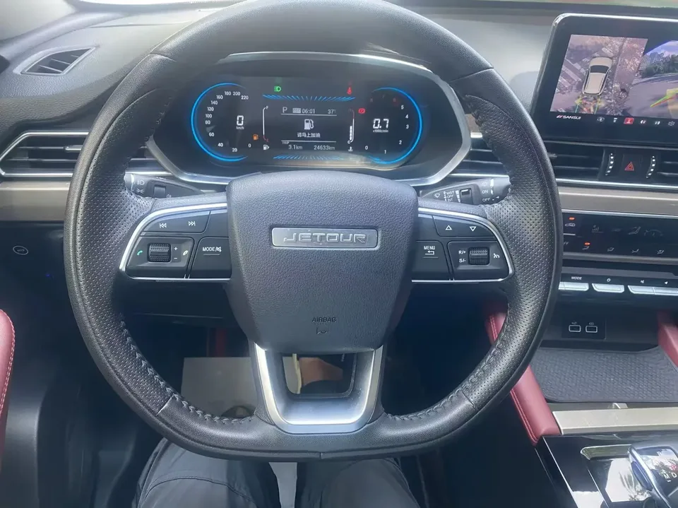 Jetour Jietu X70 Jietu X70 2023 1.5T DCT Beyond PRO+ 7 Seaters 2023 — thumbnail 5