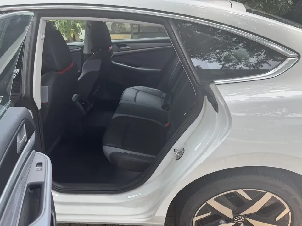 Volkswagen Lamando Lingdu 2024 Lingdu L 280TSI DSG Cool Edition 2024 — thumbnail 5