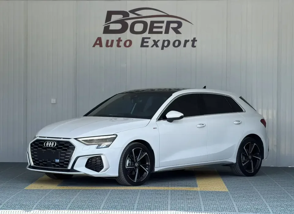Audi A3 Audi A3 2021 Sportback 35 TFSI Stylish and sporty 2022 — photo 1, buy with delivery to Moscow