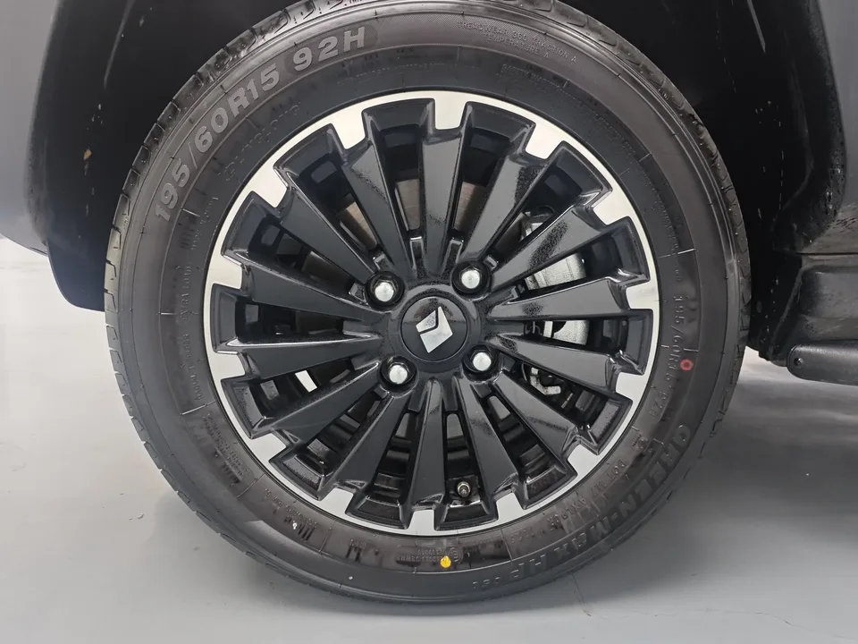 Baojun Yue Ye Yue Ye 2024 Ultimate 2025 — thumbnail 3