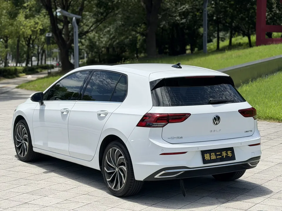Volkswagen Golf golf 2021 280TSI DSG Pro First Edition 2022 — thumbnail 2