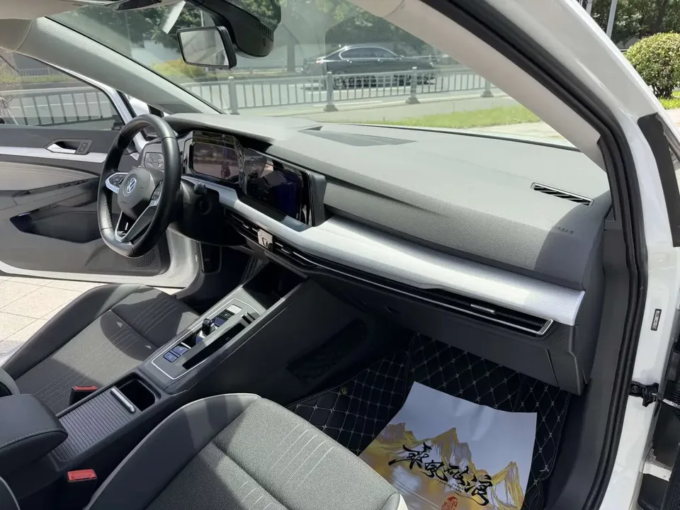 Volkswagen Golf golf 2021 280TSI DSG Pro First Edition 2022 — thumbnail 5