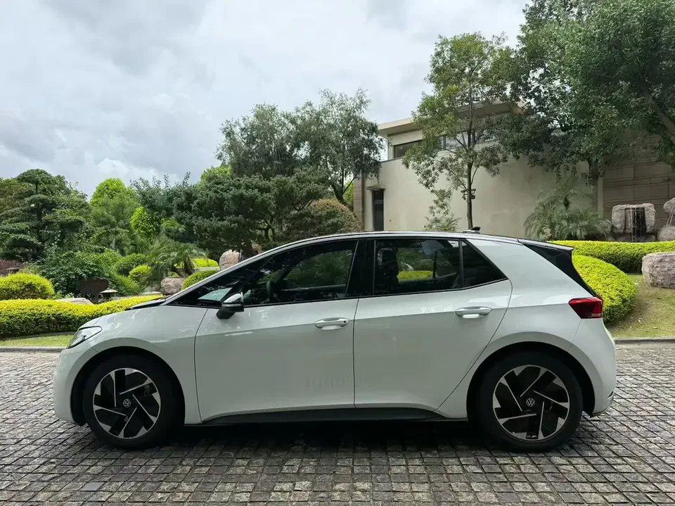 Volkswagen ID.3 Volkswagen ID.3 2024 Pure Smart Edition 2024 — thumbnail 4