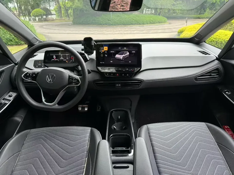 Volkswagen ID.3 Volkswagen ID.3 2024 Pure Smart Edition 2024 — thumbnail 5
