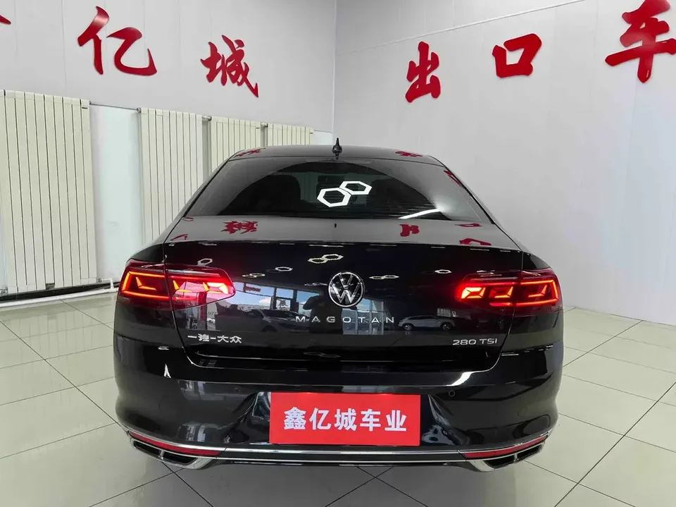 Volkswagen Magotan Magotan 2023 2 millionth anniversary edition 280TSI DSG leading model 2024 — миниатюра 2