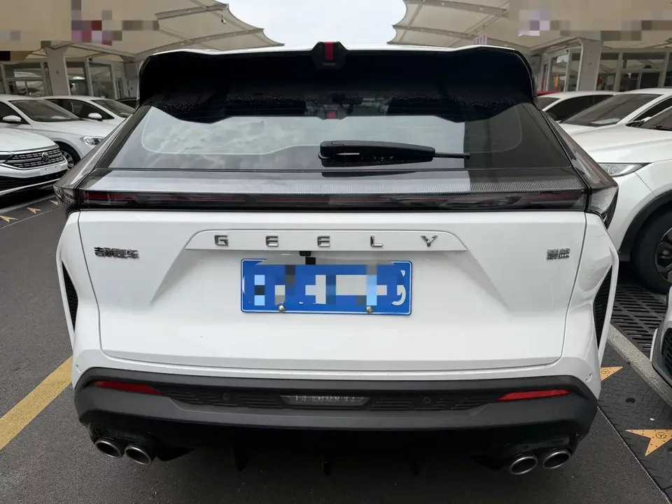 Geely Atlas Boyue 2023 Boyue COOL 1.5T Smart Connect 2024 — thumbnail 3