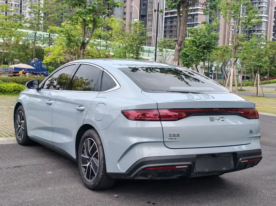BYD Qin L DM Qin L DM 2024 DM-i 80KM Beyond 2024 — thumbnail 4