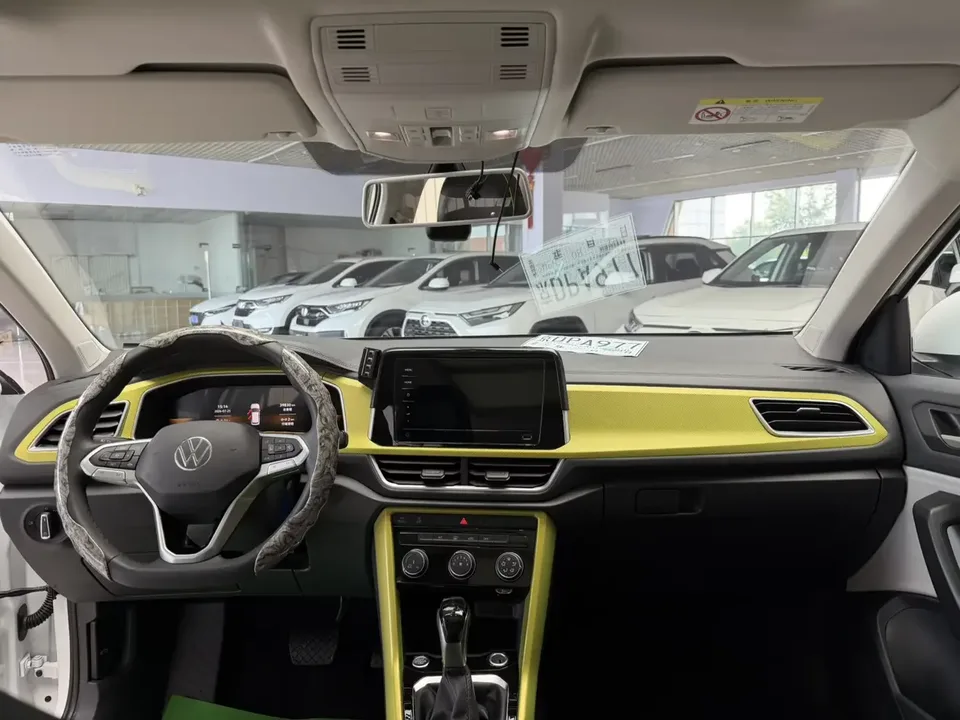 Volkswagen T-Roc TANG 2023 280TSI DSG Time Edition 2023 — thumbnail 4