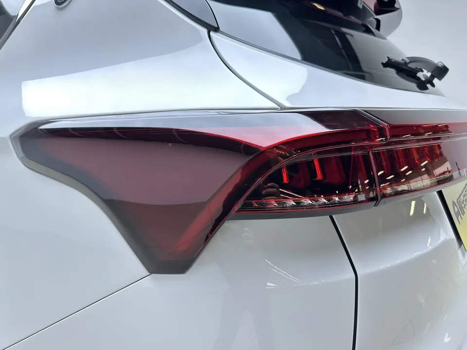 Jetour Jietu X70 PLUS Jietu X70 PLUS 2025 Champion Edition 1.5T DCT Champion PRO 7 Seaters 2025 — thumbnail 4