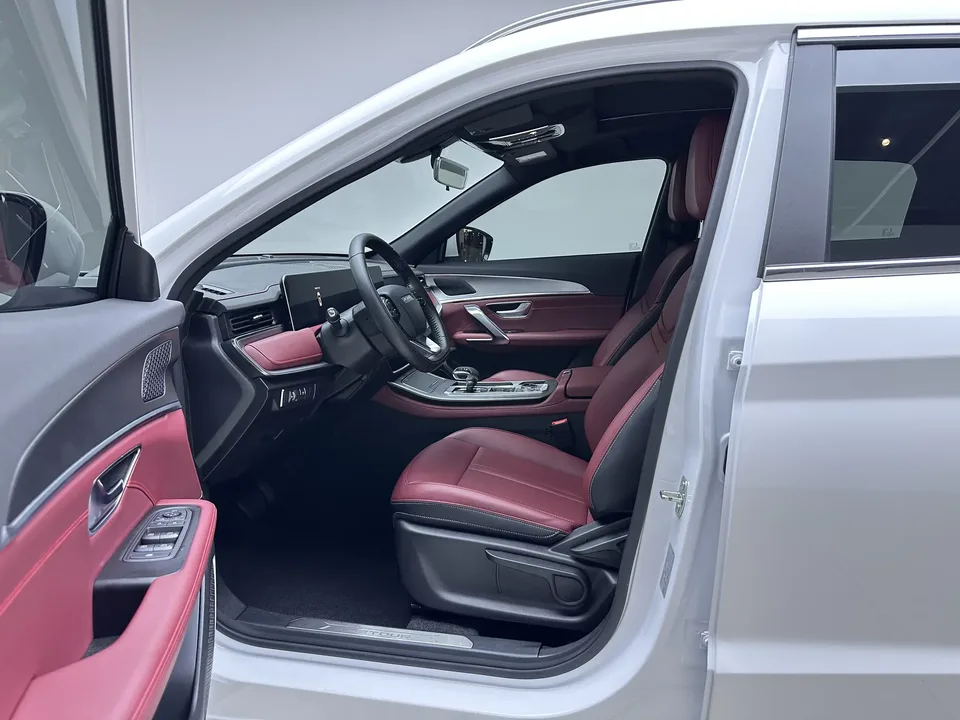 Jetour Jietu X70 PLUS Jietu X70 PLUS 2025 Champion Edition 1.5T DCT Champion PRO 7 Seaters 2025 — thumbnail 5