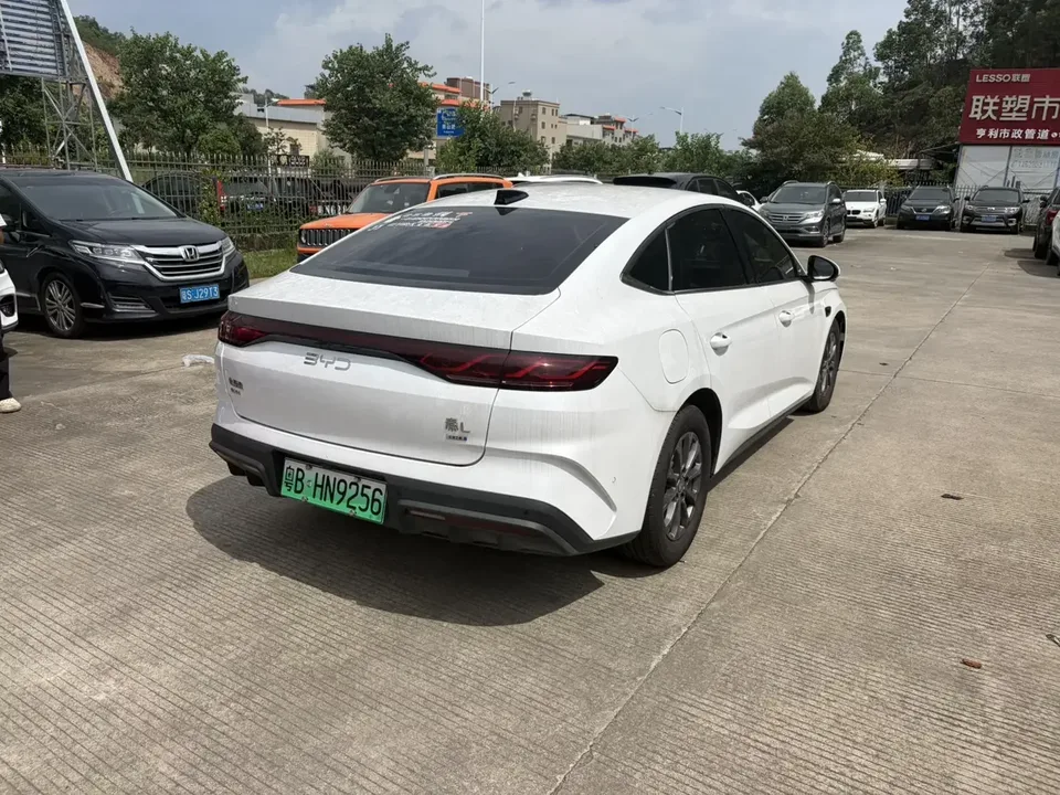BYD Qin L DM Qin L DM 2025 Intelligent Driving Edition DM-i 80KM Leading Edition 2025 — thumbnail 4