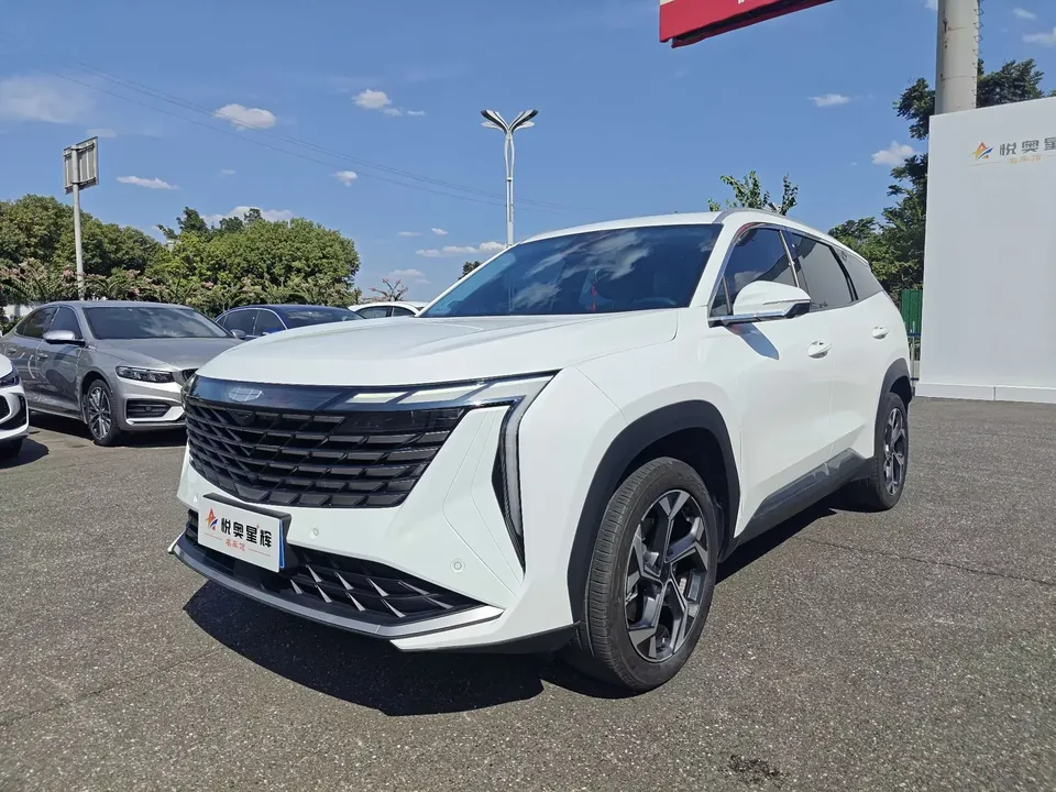 Geely Atlas L Boyue L 2023 1.5TD DCT Honor Edition 2023 — photo 1, buy with delivery to Moscow