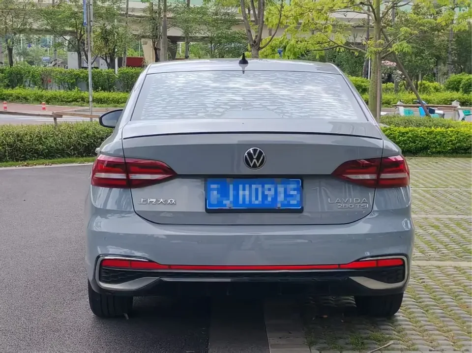 Volkswagen Lavida Lavida 2022 280TSI DSG Comfort Edition 2022 — thumbnail 2