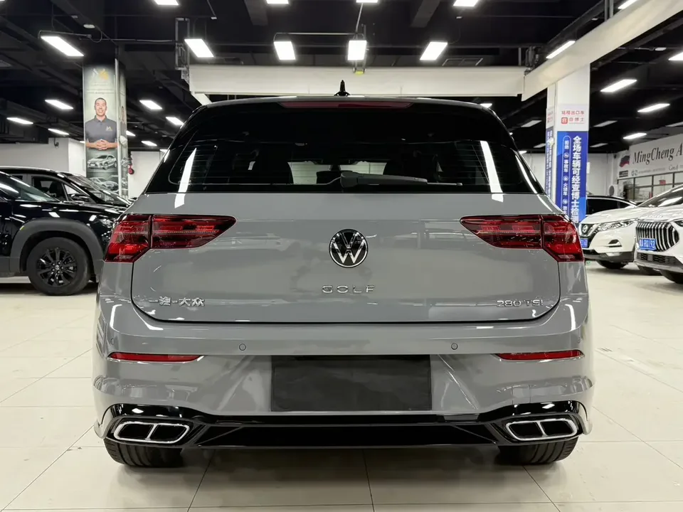 Volkswagen Golf golf 2022 280TSI DSG R-Line 2023 — thumbnail 2
