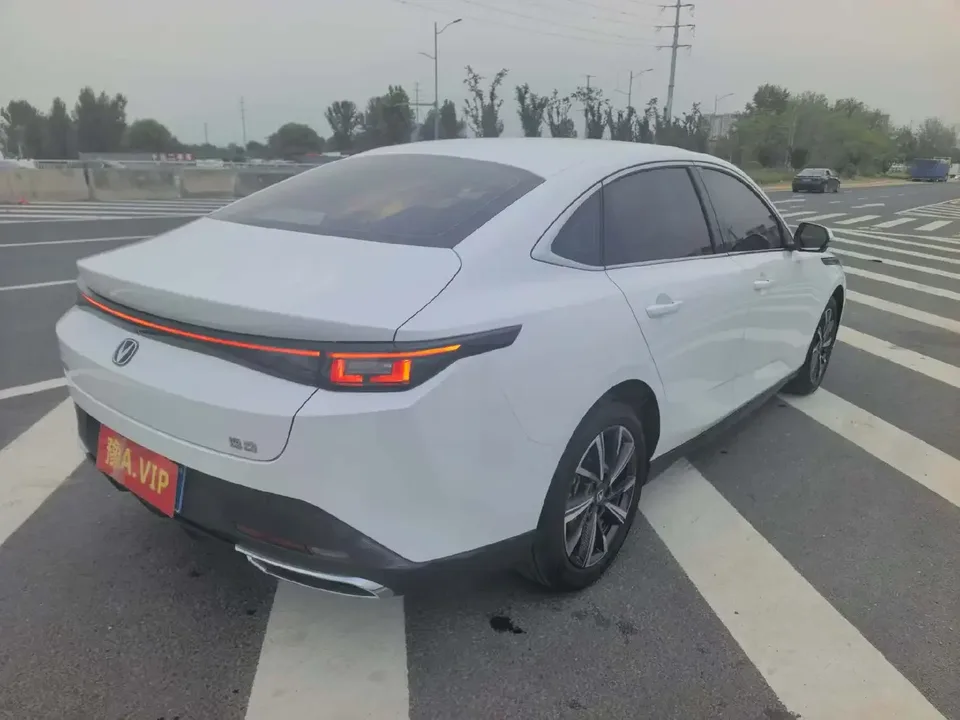 Changan Escape Escape 2025 1.5T DCT 500Bar Premium 2026 — thumbnail 2