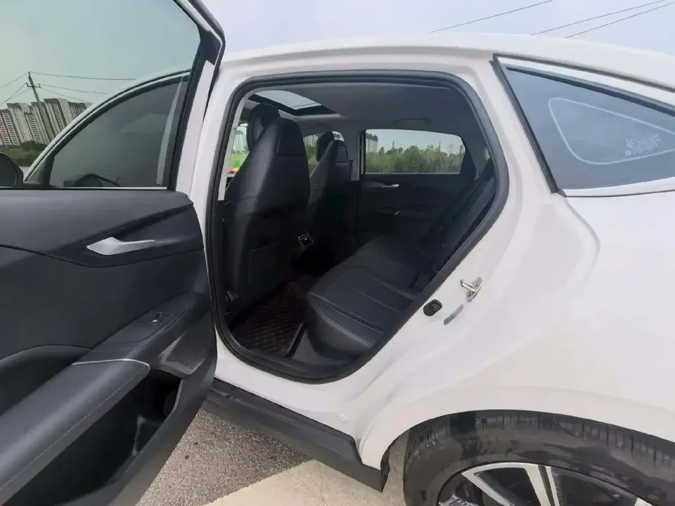 Changan Escape Escape 2025 1.5T DCT 500Bar Premium 2026 — thumbnail 3