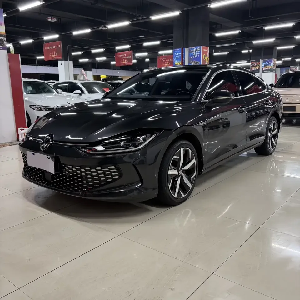 Volkswagen Lamando Lingdu 2022 Lingdu L 280TSI DSG Cool Edition 2022 — photo 1, buy with delivery to Moscow