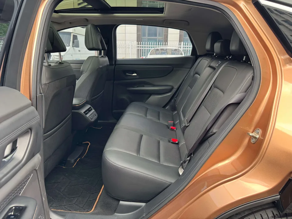 Nissan Ariya ARIYA ARIYA 2022 Two-wheel drive long-range top version 2022 — миниатюра 5