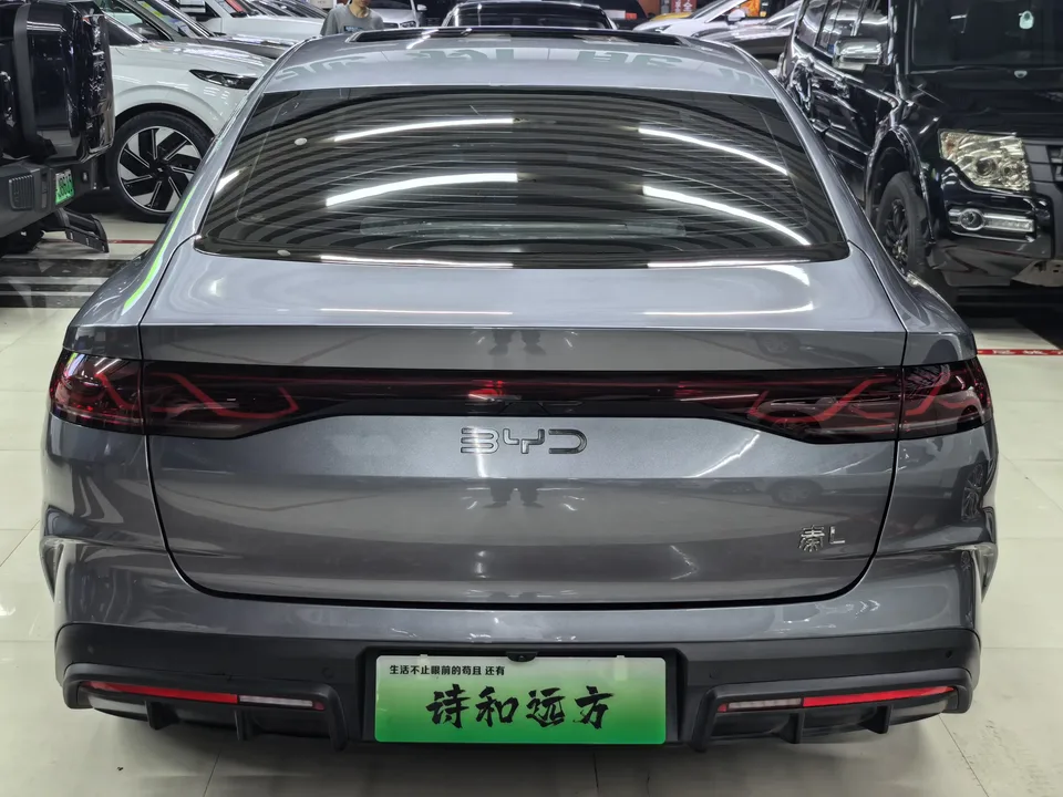 BYD Qin L DM Qin L DM 2024 DM-i 120KM Excellence 2024 — thumbnail 2