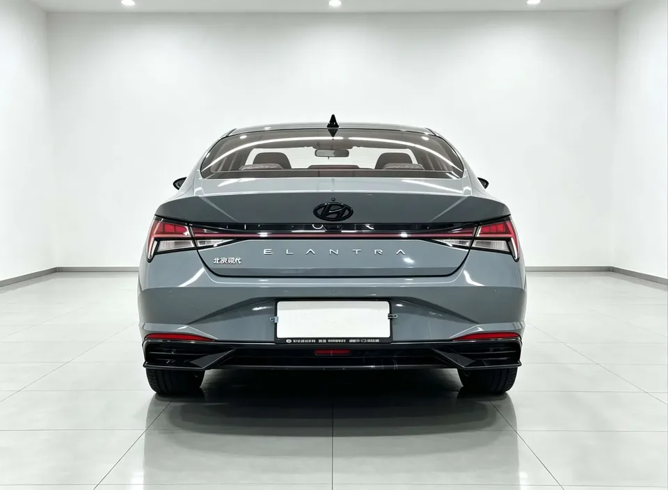Hyundai Elantra Elantra 2022 1.5L CVT LUX Premium Edition 2023 — thumbnail 2