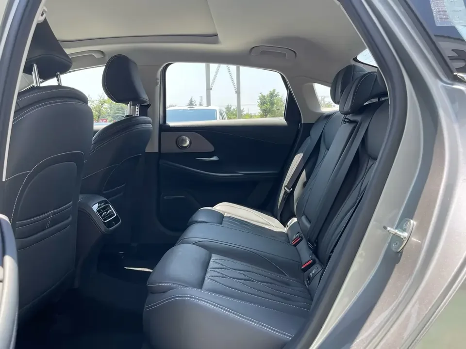 Chery Arrizo 8 Arrizo 8 2024 1.6TGDI DCT 2024 — миниатюра 4