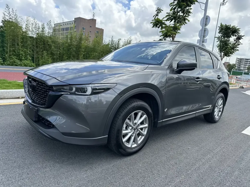 Mazda CX-5 Mazda CX-5 2025 2.0L Automatic 2WD Comfort 2025 — photo 1, buy with delivery to Moscow