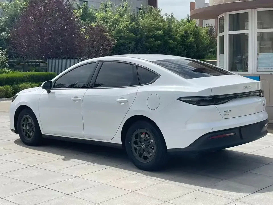 BYD Seal 05DM Seal 05DM 2025 DM-i 55KM Deluxe Smart Driving Edition 2025 — thumbnail 4