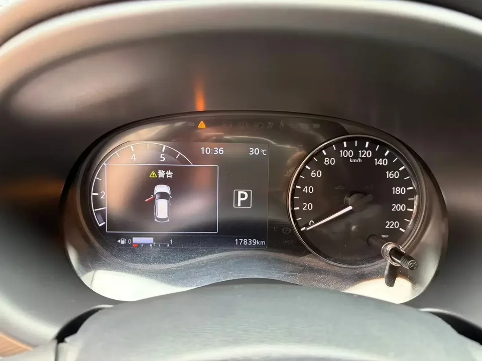 Nissan Jinke Jinke 2023 The 1.5L Jinqing model is both powerful and stylish 2023 — thumbnail 3