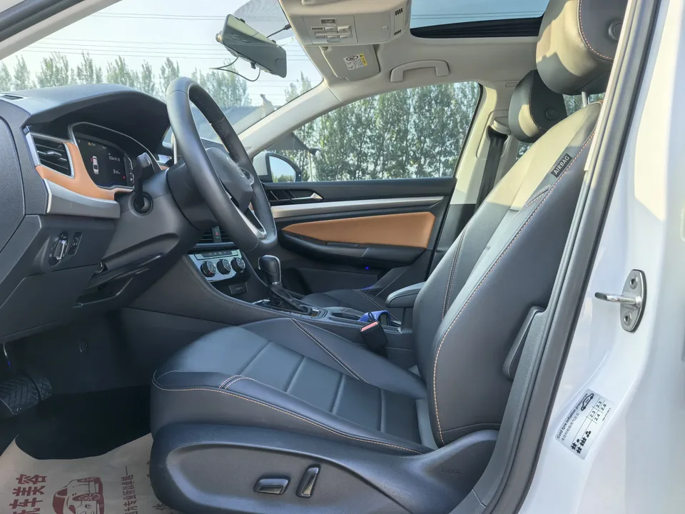 Volkswagen Bora Bora 2023 200TSI DSG Intelligent Driving Edition 2023 — миниатюра 5