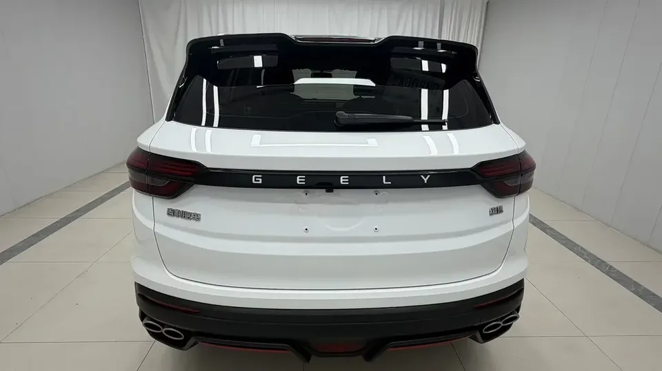 Geely Coolray SX11 Binyue 2021 240T DCT Diamond Edition 2022 — thumbnail 2