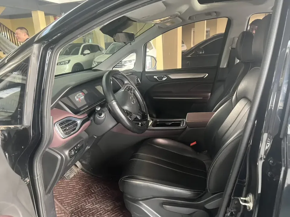 GAC Trumpchi M6 Trumpchi M6 2021 270T Automatic Deluxe Edition 7 Seaters 2022 — thumbnail 5