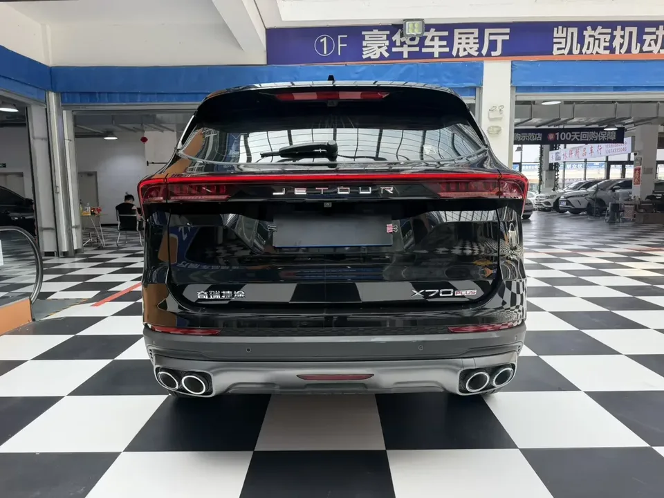 Jetour Jietu X70 PLUS Jietu X70 PLUS 2023 1.5T DCT Brave PLUS 7-seater 2023 — thumbnail 2