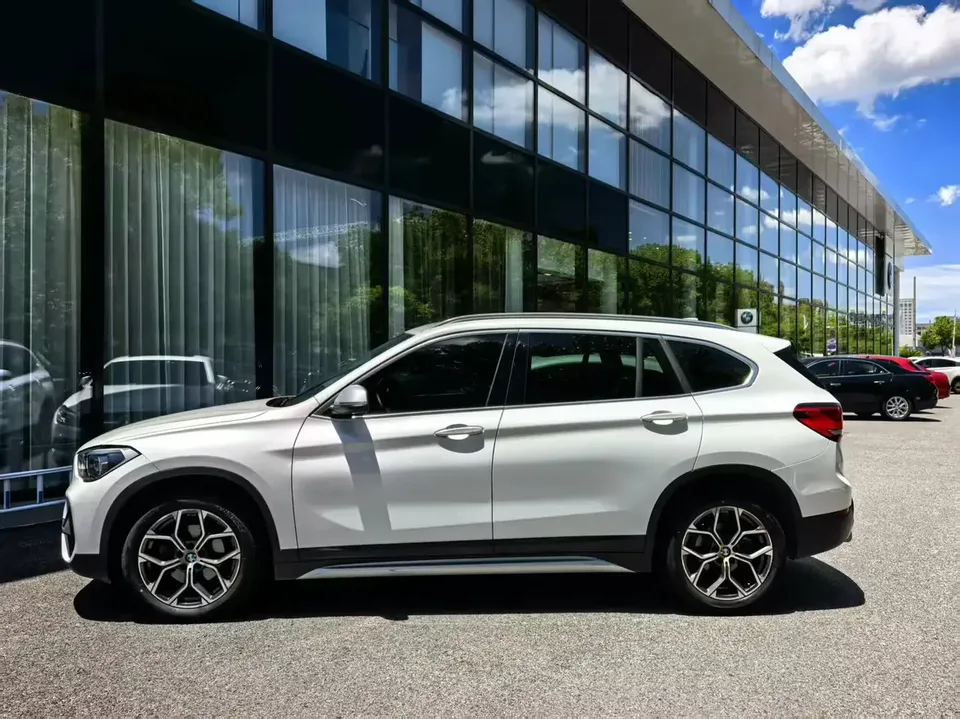 BMW X1 BMW X1 2022 sDrive20Li Fashion 2023 — thumbnail 4