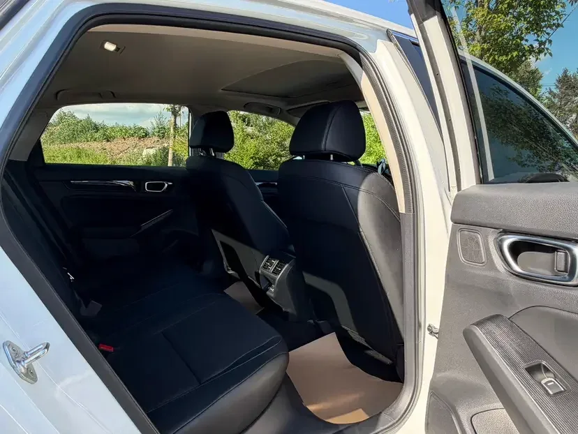 Honda Integra Style 2023 240TURBO CVT Deluxe Edition 2024 — миниатюра 3