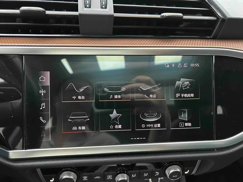Audi Q3 Audi Q3 2022 35 TFSI Stylish and Elegant 2022 — thumbnail 4