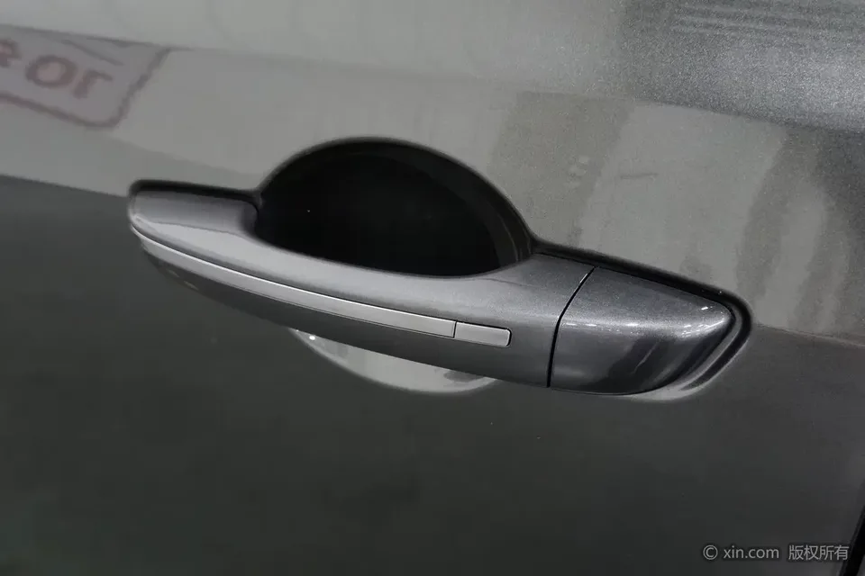Changan Escape Escape 2026 Fourth-generation 1.5T DCT 500Bar Jinxiang model 2026 — thumbnail 3