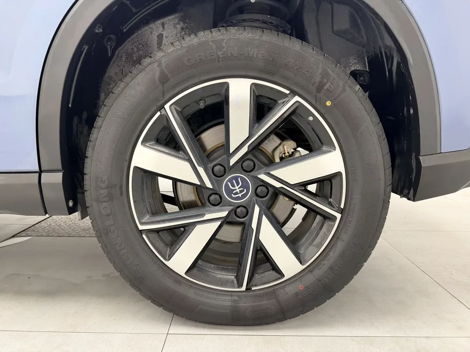 BYD Song Pro DM Song Pro DM 2024 DM-i Honor Edition 71km Pilot Edition 2024 — thumbnail 3