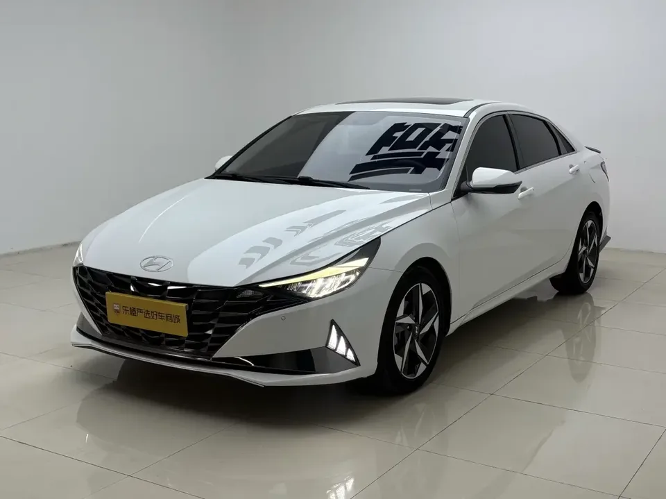 Hyundai Elantra Elantra 2022 1.5L CVT GLX Elite Edition 2023 — photo 1, buy with delivery to Moscow