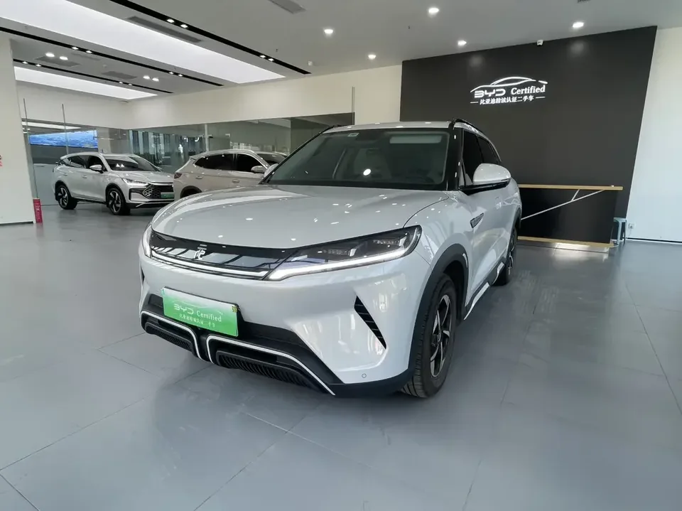 BYD Yuan Up Yuan UP 2024 401KM Leading Type 2024 — photo 1, buy with delivery to Moscow