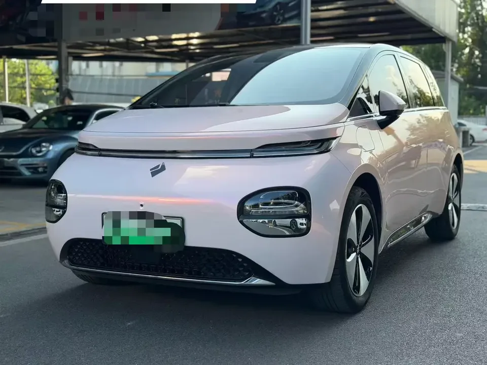 Baojun clouds clouds 2023 460 Max 2024 — photo 1, buy with delivery to Moscow