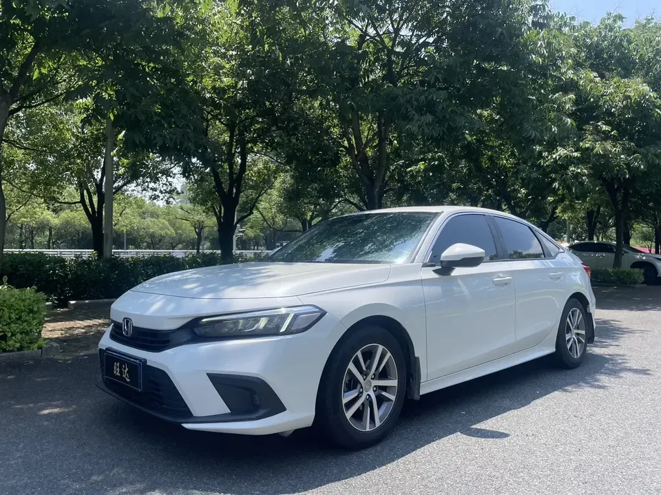 Honda CIVIC Civic 2022 240TURBO CVT Dynamic Edition 2022 — photo 1, buy with delivery to Moscow