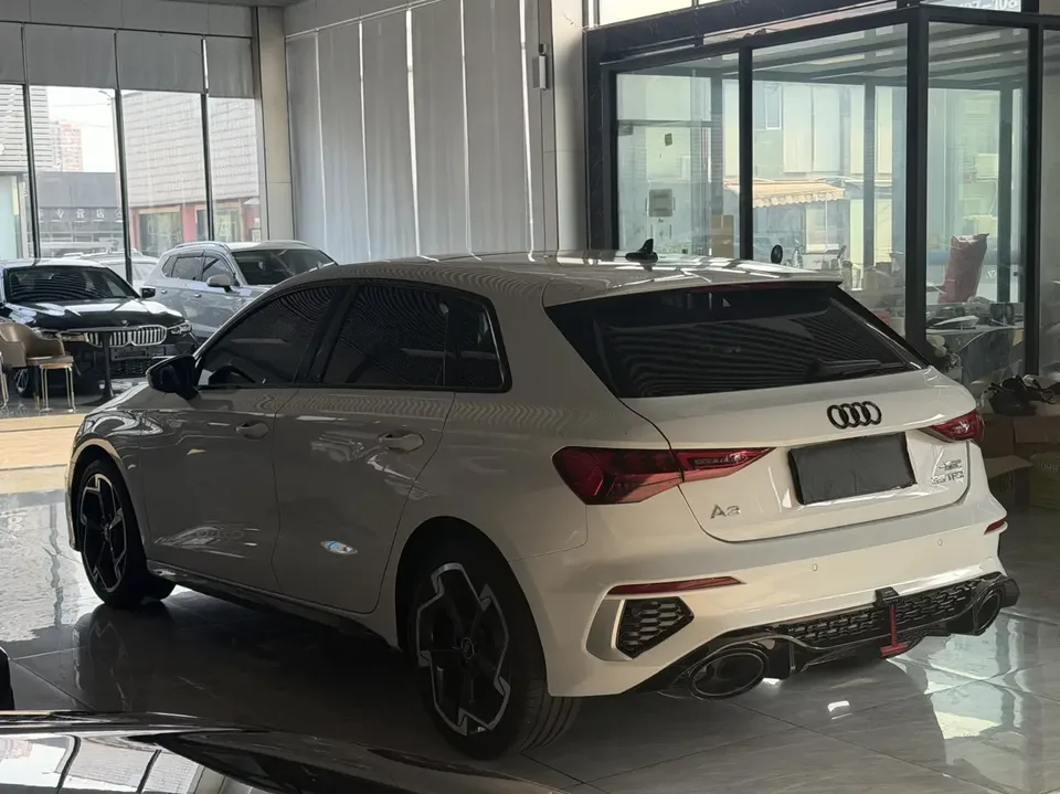 Audi A3 Audi A3 2023 Sportback 35 TFSI facelift: luxury sports model 2023 — thumbnail 4