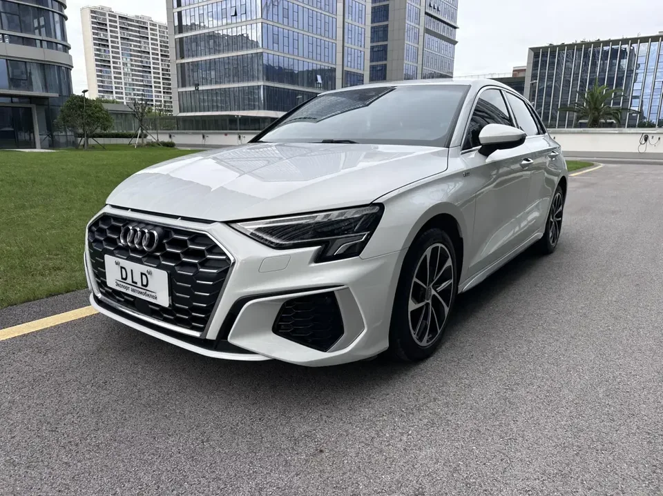 Audi A3 Audi A3 2022 Sportback 35 TFSI: A progressive sports model 2022 — photo 1, buy with delivery to Moscow