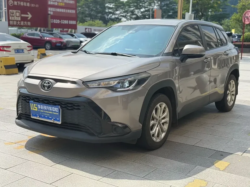 Toyota Frontlander Fenglanda 2024 2.0L CVT Elite Edition 2024 — фото 1, купить с доставкой в Москву