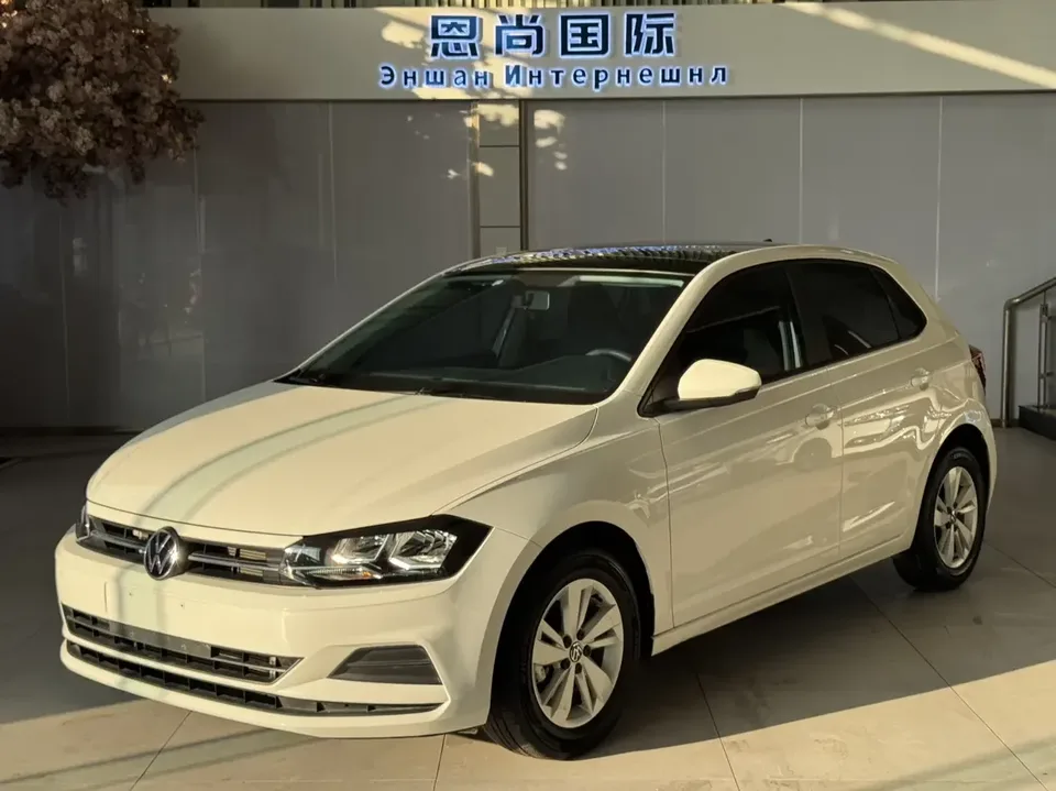 Volkswagen Polo Polo 2021 Plus 1.5L Automatic Panoramic Enjoyment Edition 2022 — photo 1, buy with delivery to Moscow