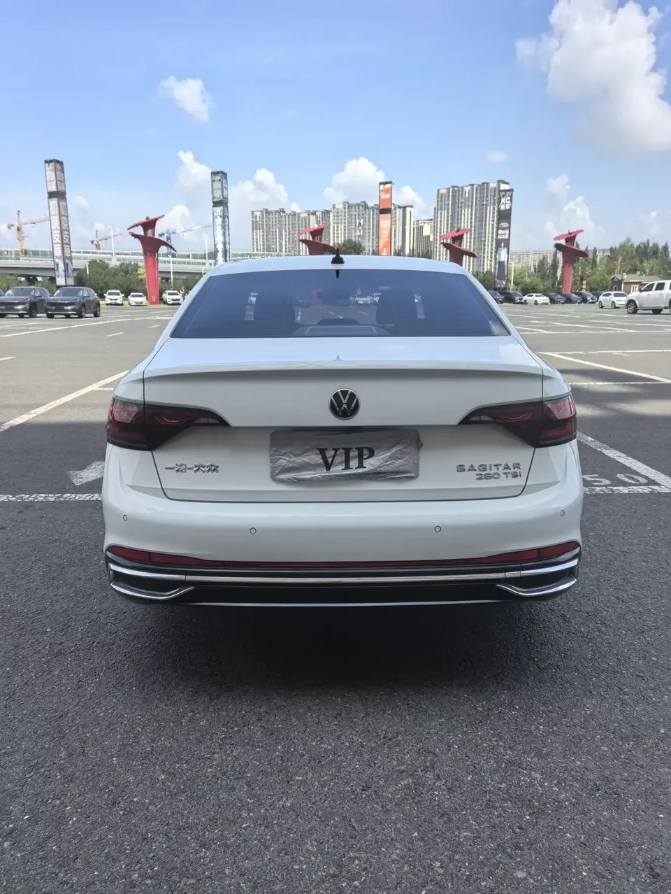 Volkswagen Sagitar Sagitar 2023 280TSI DSG Beyond Edition 2023 — thumbnail 5